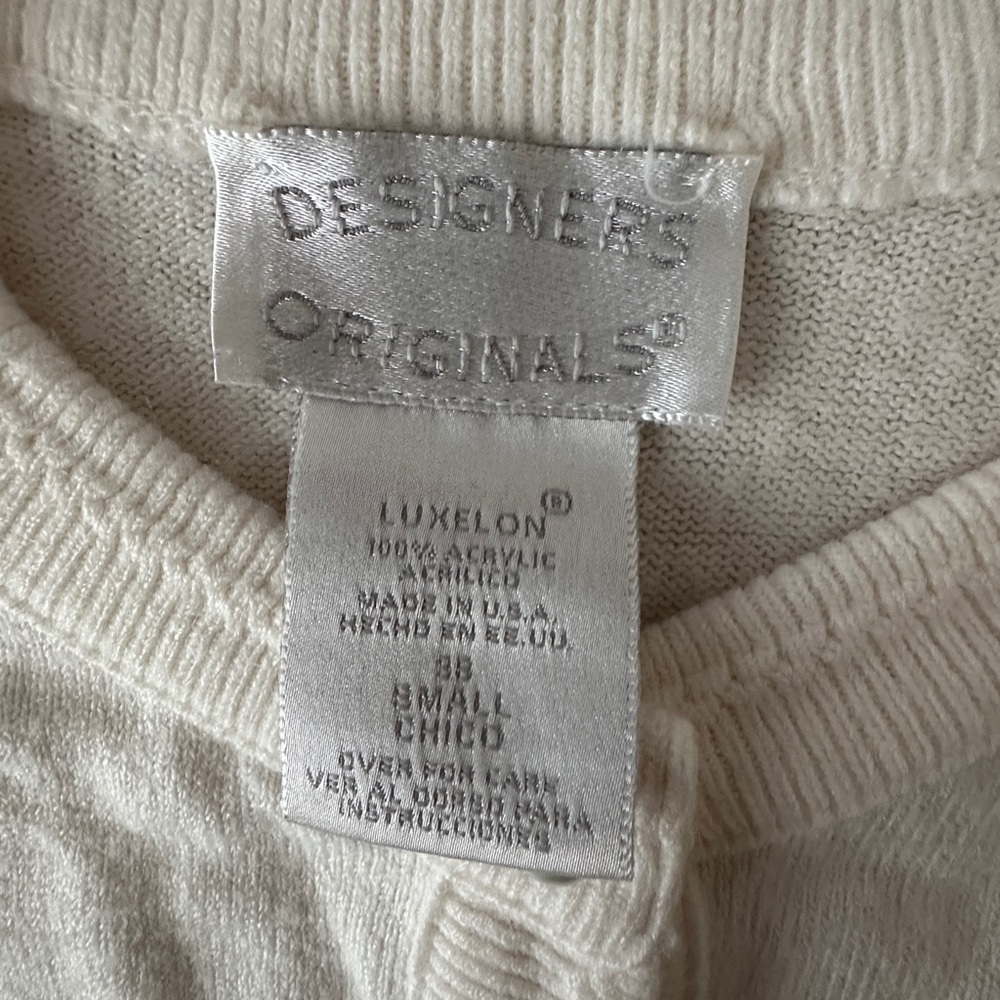 Vintage Designer’s Originals Ivory Button-Up Cardigan Sweater ✨
Size: Small - Picture 5 of 7